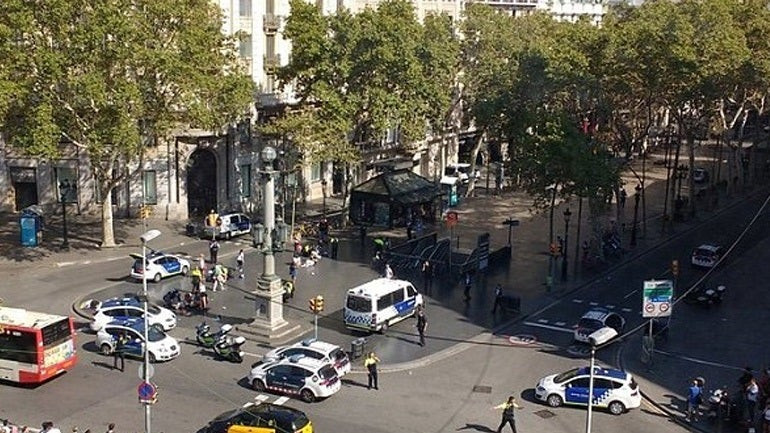 Το αιγυπτιακό ΥΠΕΞ καλεί τα κράτη να πάρουν μέτρα εναντίον της τρομοκρατίας μετά την επίθεση στη Βαρκελώνη